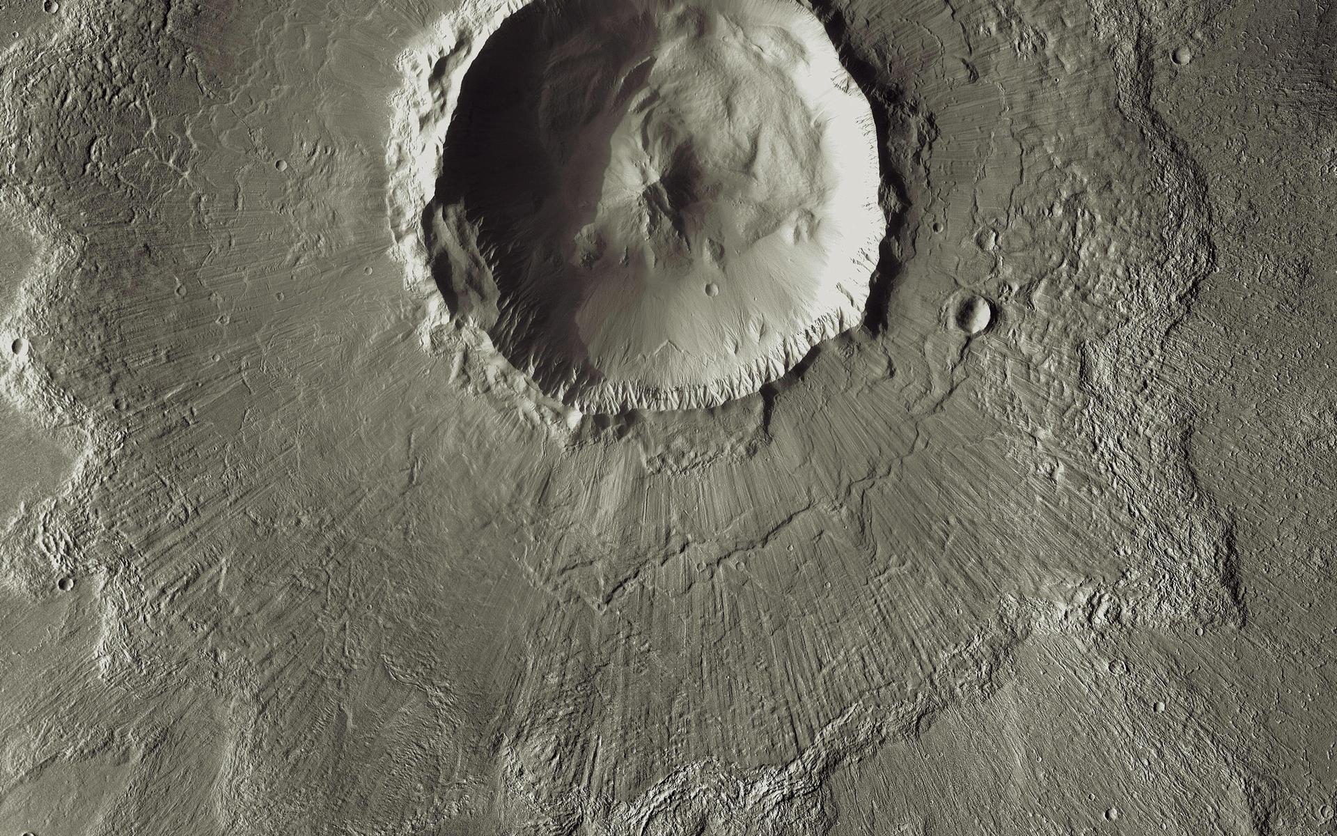 Заварки кратера. Кратер Орсон Уэллс. Кратеры на Марсе. Марс Одиссей. Кратера Гарни на Марсе.